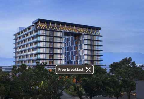 Khác Hotel Santika Premiere Padang