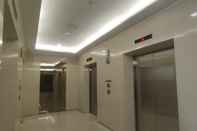 Lobby Apartment Springlake Summarecon Bekasi By MDN PRO