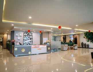 Lobi 2 Grand Dian Hotel Pekalongan