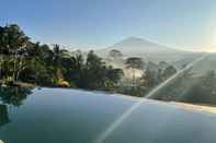 Swimming Pool KTS Wanaprasta Villa