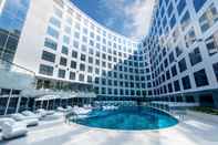Swimming Pool Regala Skycity Hotel