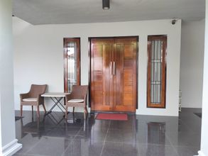 外部的 4 Aldeoz Group House Palembang