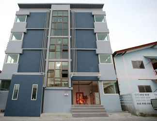 Exterior 2 RoomQuest Suvarnabhumi Airport Lat Krabang 42/6