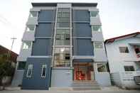 Exterior RoomQuest Suvarnabhumi Airport Lat Krabang 42/6