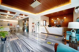 大廳 4 Front One Hotel Sragen
