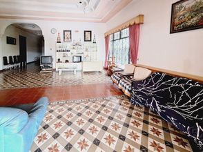 Lobby 4 Urbanview Roemah Tanjung Blitar