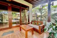 Sảnh chờ Belvilla 93821 Pondok Sadia Villa