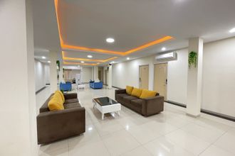 ロビー 4 Hotel Lengkong 2