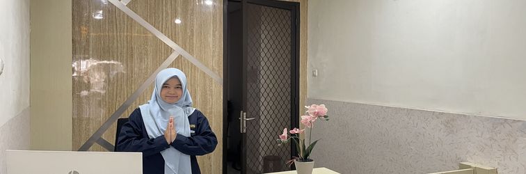 ロビー Hotel Lengkong 2