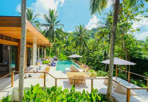 Swimming Pool EM HILL ESTATE LOMBOK