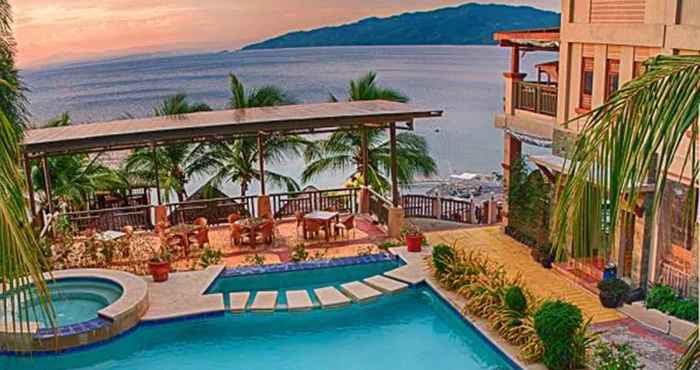 Bangunan Pier Uno Dive Resort powered by Cocotel