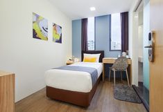 Bedroom 7 Dash Living on Mackenzie