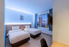 Bedroom 4 Grand Thamrin Hotel