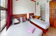 Kamar Tidur 5 Evonne Budget Hotel