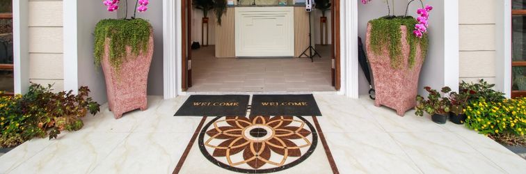 로비 Bayleaf Guest House Syariah