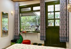 침실 6 Oak Village by D Home Dalat