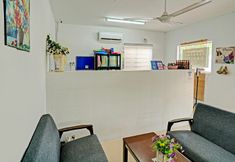 Lobi 6 Capital O 90423 Teratai Chalet
