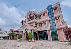 Exterior 2 OYO 92551 Netra Hotel