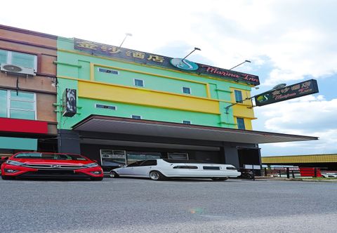 Bangunan SUPER OYO 90478 Marina World