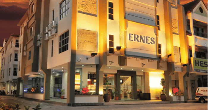 Bên ngoài ERNES Hotel