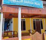 ภายนอกอาคาร 5 Baruga Indah Homestay