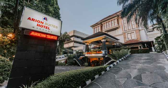 Exterior Arion Suites Hotel Bandung