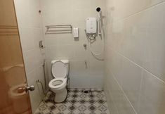 客室内バスルーム 6 Comfort Hotel Putatan