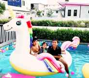 สระว่ายน้ำ 4 Buddy Pool Villa 3 Bedrooms Huahin