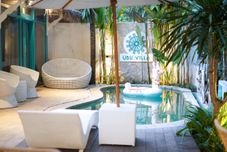 Hồ bơi Ubu Villa Blekik