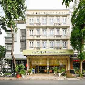 Exterior / Building 1 The River Park Hotel, Bạn Có Tài Mà Hotels