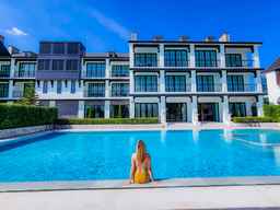 Estella Khao Yai, USD 92.58