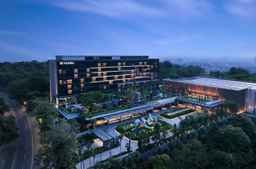 Padma Hotel Semarang, AU$202