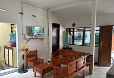 大廳 7 Losmen Suryo