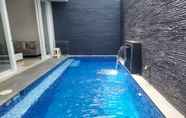 Swimming Pool 5 Villa Ninox - Twobedroom Pool