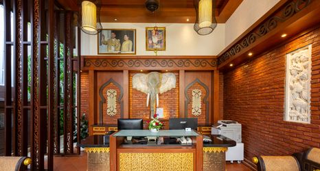 Lobby 2 Quality Beach Resorts and Spa Patong
