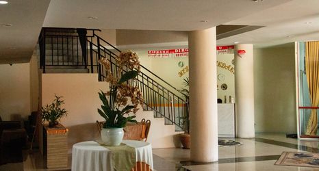 Lobby 2 Hotel Melayu Bedendang