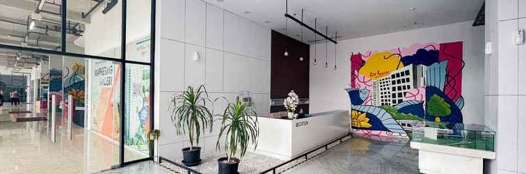 Lobi RedLiving Apartemen Patra Land Urbano - Happy Rooms Tower Mid-West with Netflix
