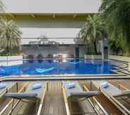 Swimming Pool 4 Jomtien Holiday Pattaya