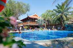 Phuong Nam Resort, SGD 98