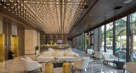 ロビー 2 Golden Lotus Grand Da Nang