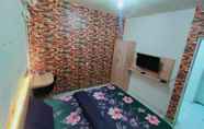 Kamar Tidur 2 CJR Room at Aeropolis By Fast Room