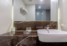 In-room Bathroom 5 Horison Le Aman 