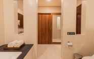 Toilet Kamar 4 Baliem Villa