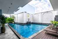 Swimming Pool Le Cap Hotel & Apartment 