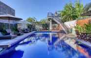 Swimming Pool 4 Dyou Villa