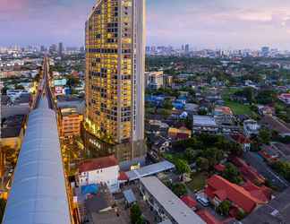 Exterior 2 Oakwood Suites Tiwanon Bangkok