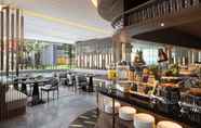 Restaurant 2 Oakwood Suites Tiwanon Bangkok