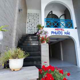 Exterior / Building 1 Phuoc Hai Hotel, Vung Tau Guest House Hotels