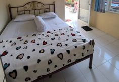 Bedroom 4 Sierra : 3 Bedroom Homestay Malang
