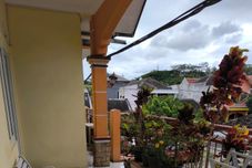 Exterior Sierra : 3 Bedroom Homestay Malang